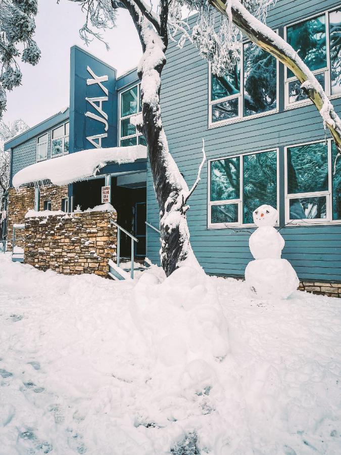 Ajax Ski Club Hotel เมาต์บุลเลอร์ ภายนอก รูปภาพ