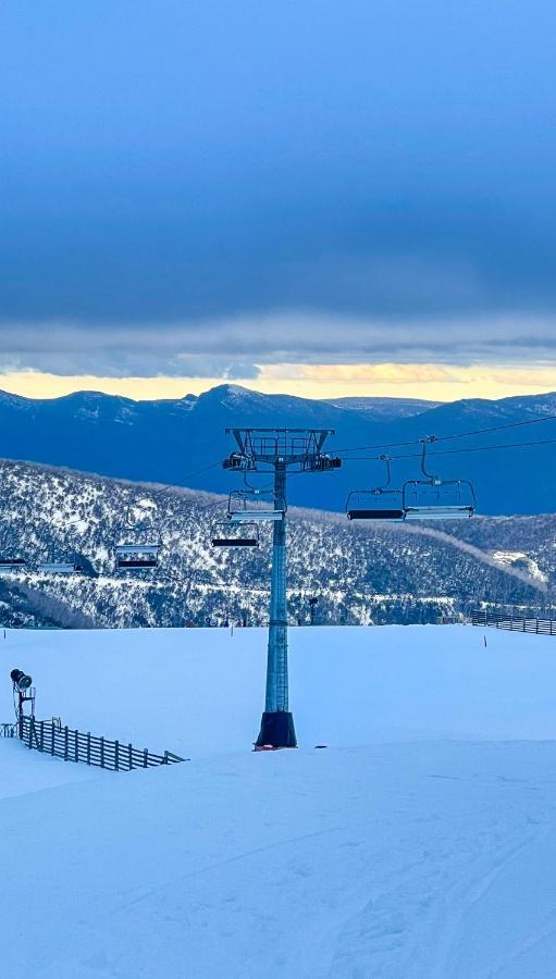 Ajax Ski Club Hotel เมาต์บุลเลอร์ ภายนอก รูปภาพ